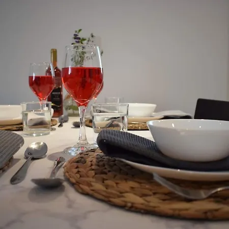 Appartamento Luxury Lavender Larnaca